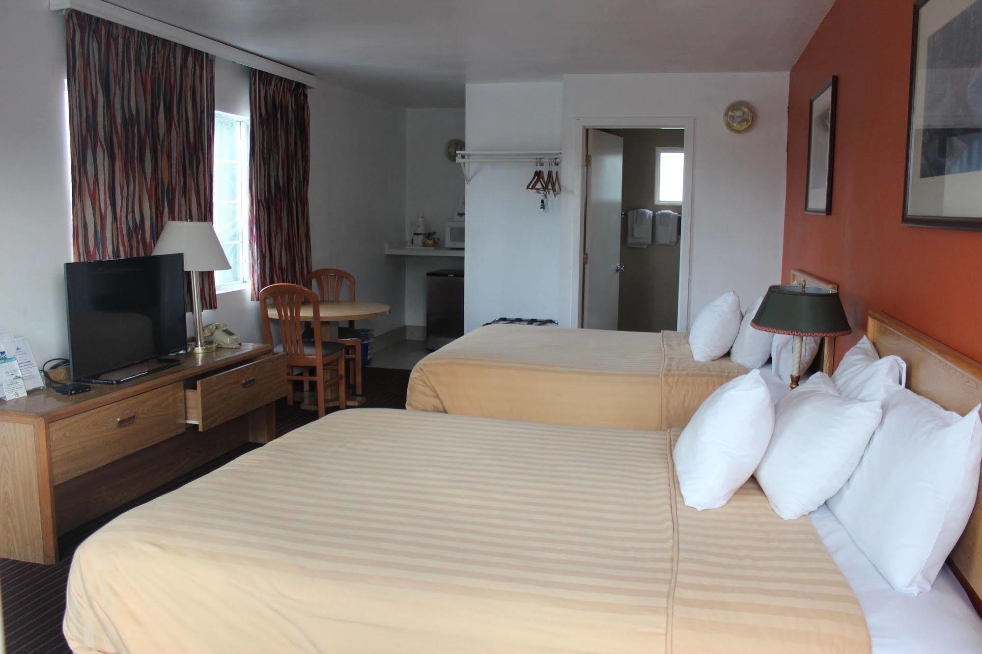 University Inn At Сан Луис Обиспо Экстерьер фото